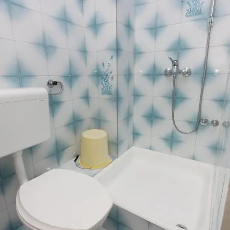 Apartment With A Parking Space - 6087